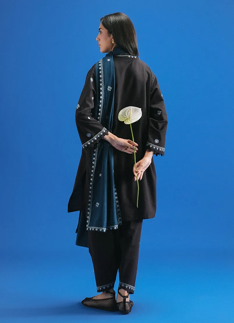 3 Pc Khaddar Embroidered Suit - Ikse-213869