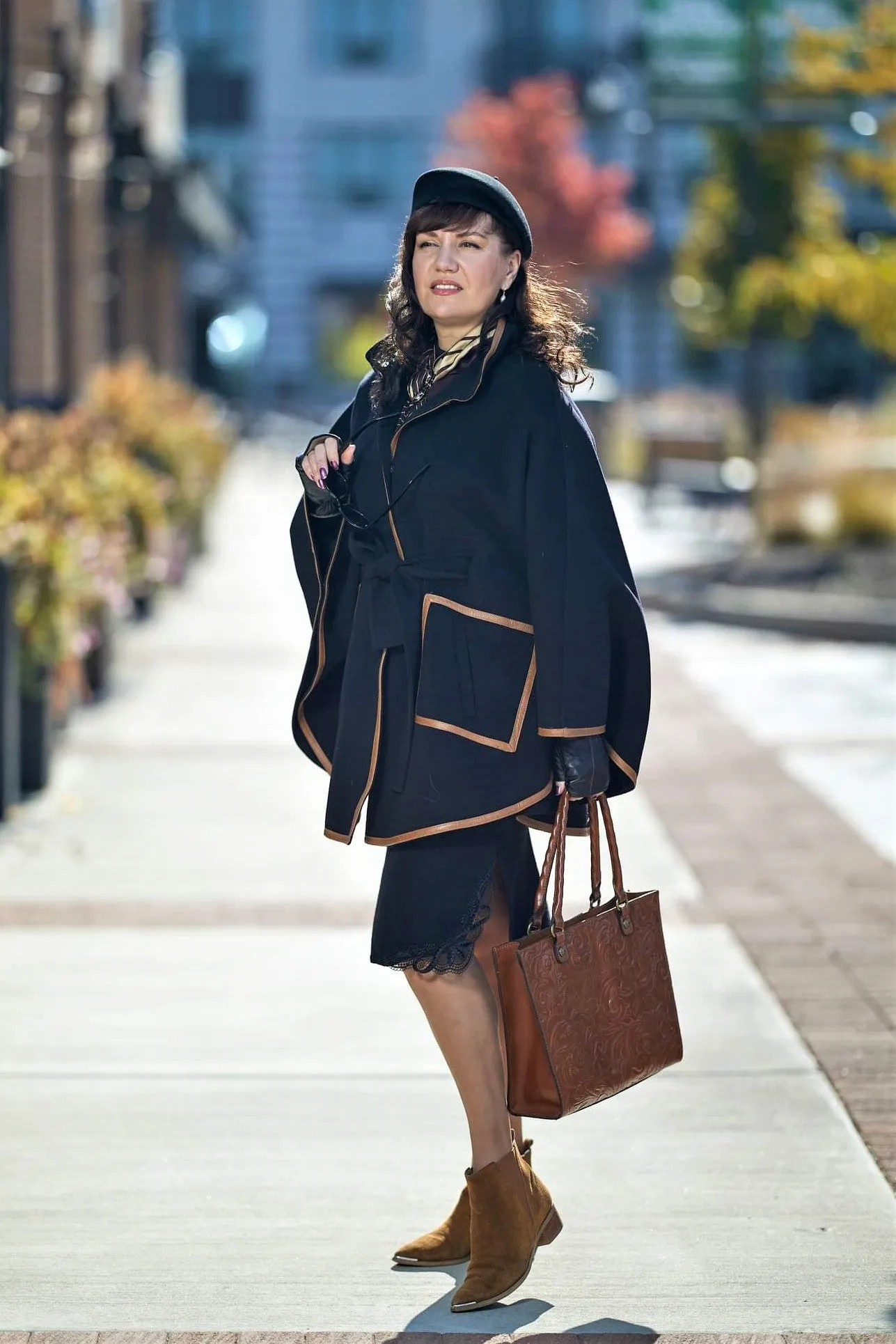 ALICE Black Belted Cape Coat in Virgin Wool Cashmere Black Leather