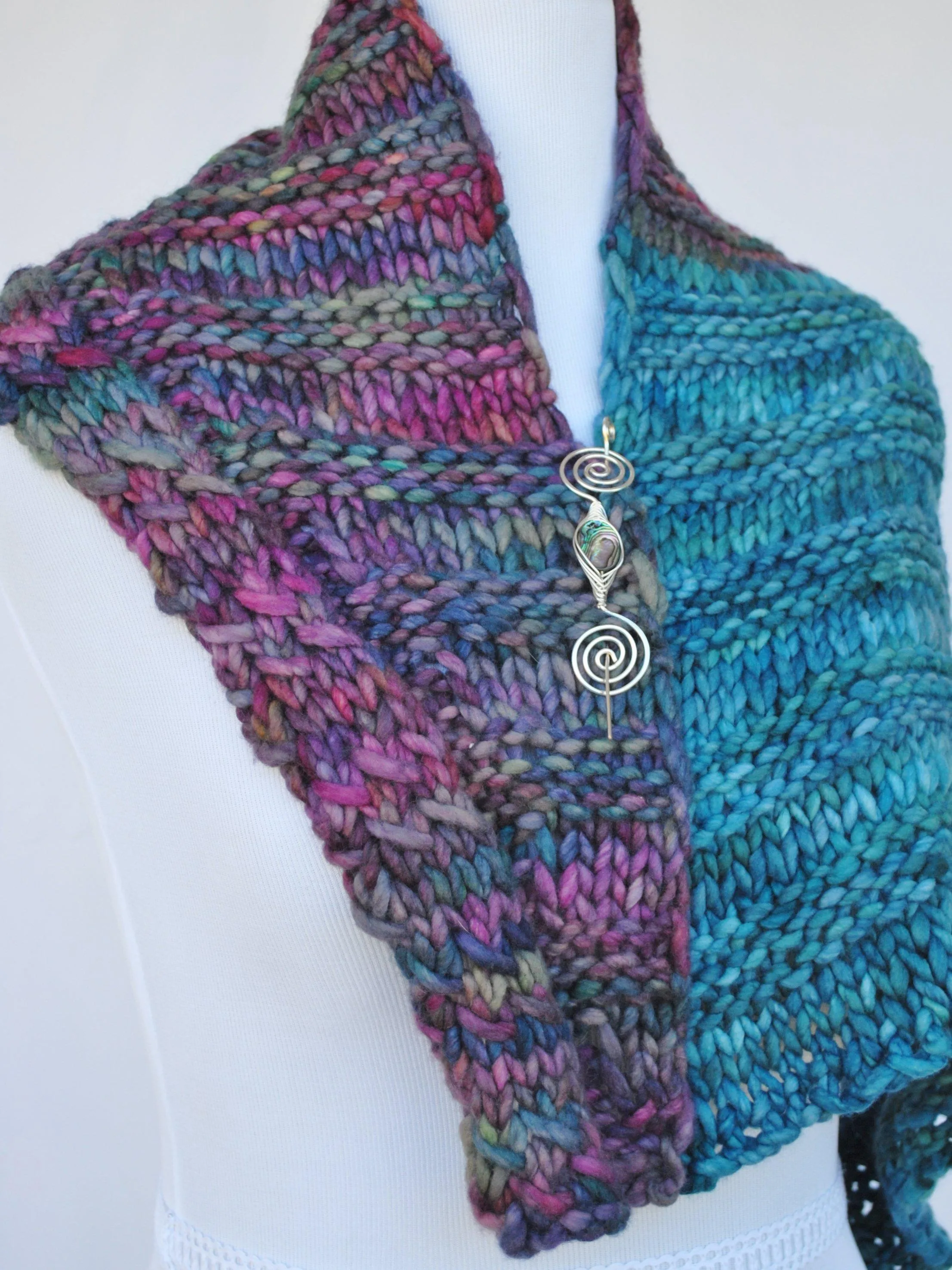 Apparent Cables Slips Knitting Pattern Download Very Easy Bulky Shawl