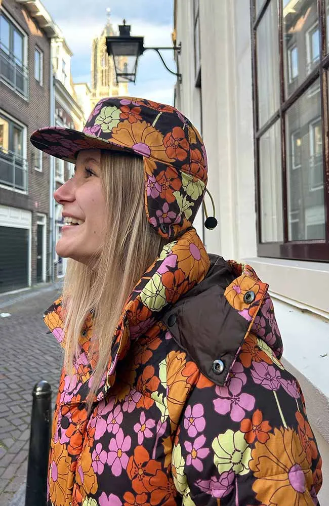 Karmas flower power puffer jas